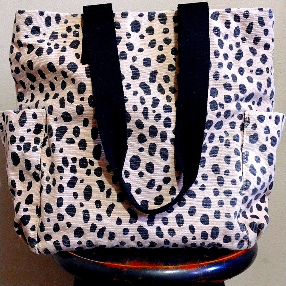 Universal Thread Canvas Tote